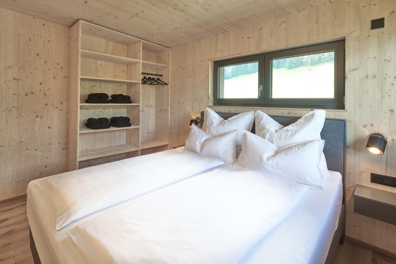 Black Forest Lodges - Gehobene Ferienwohnungen Mit Privatsaunas Tulfes Exteriör bild