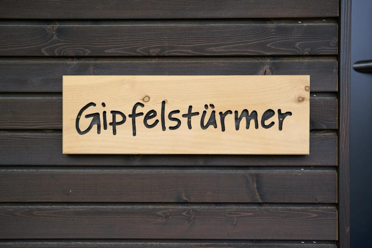 Black Forest Lodges - Gehobene Ferienwohnungen Mit Privatsaunas Tulfes Exteriör bild