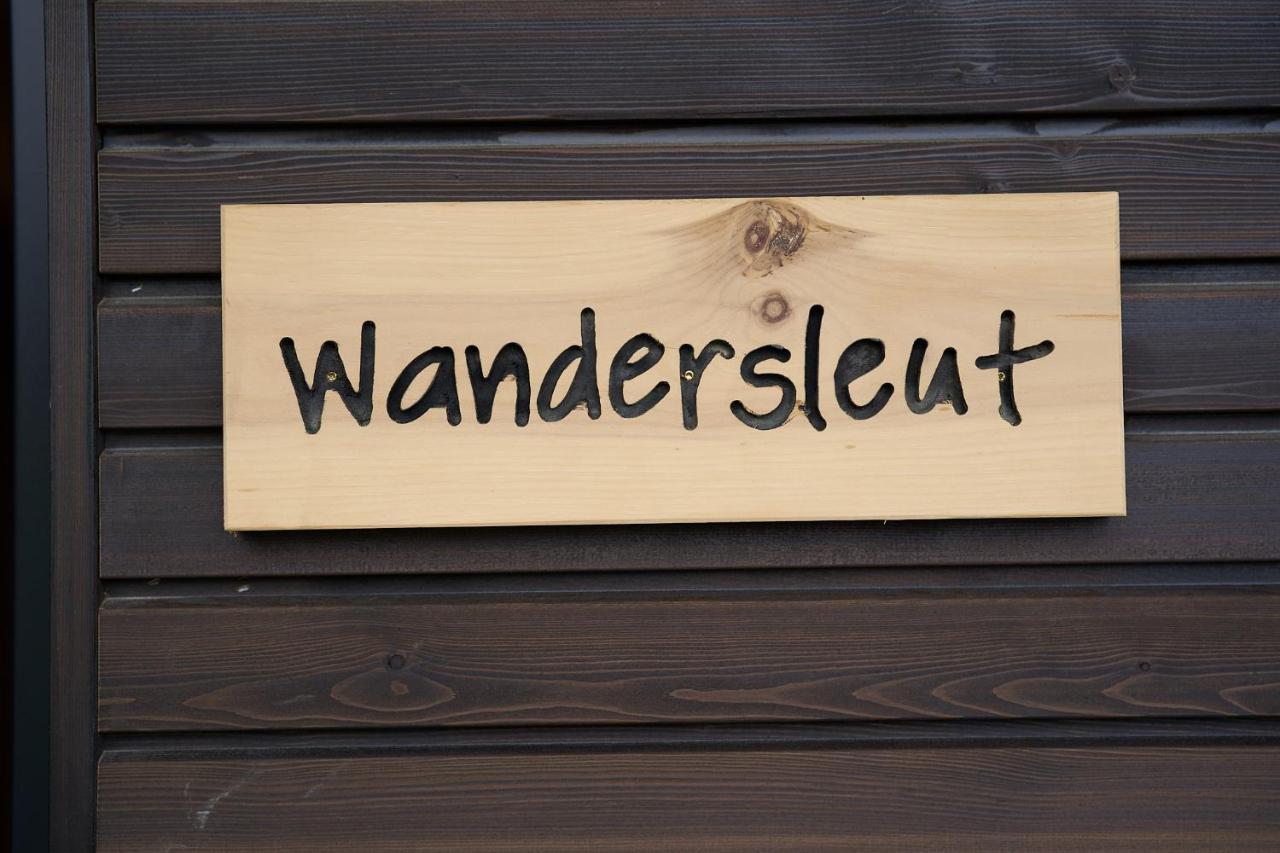 Black Forest Lodges - Gehobene Ferienwohnungen Mit Privatsaunas Tulfes Exteriör bild