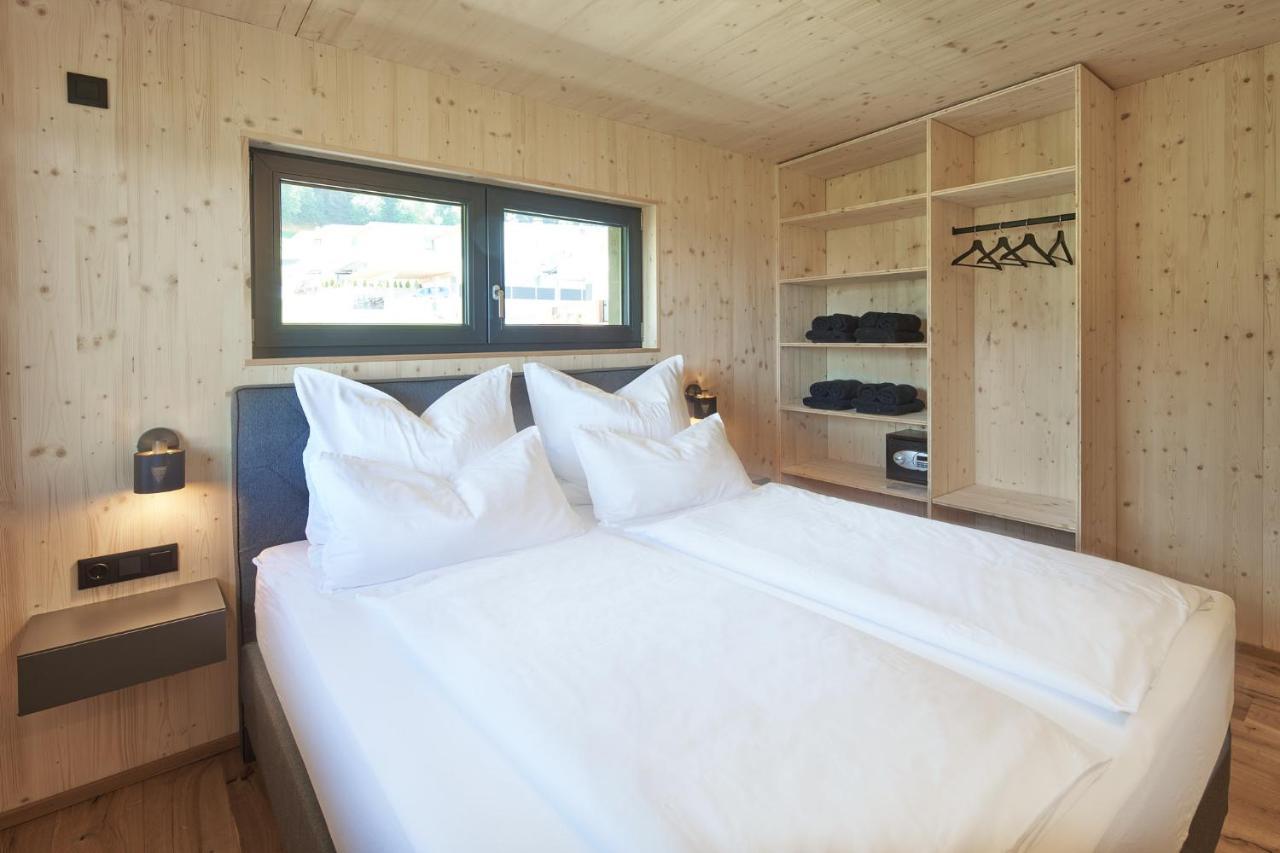 Black Forest Lodges - Gehobene Ferienwohnungen Mit Privatsaunas Tulfes Exteriör bild